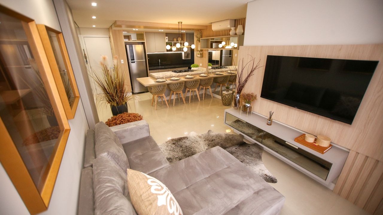 ¿Vale la pena asegurar electrónicos y muebles?