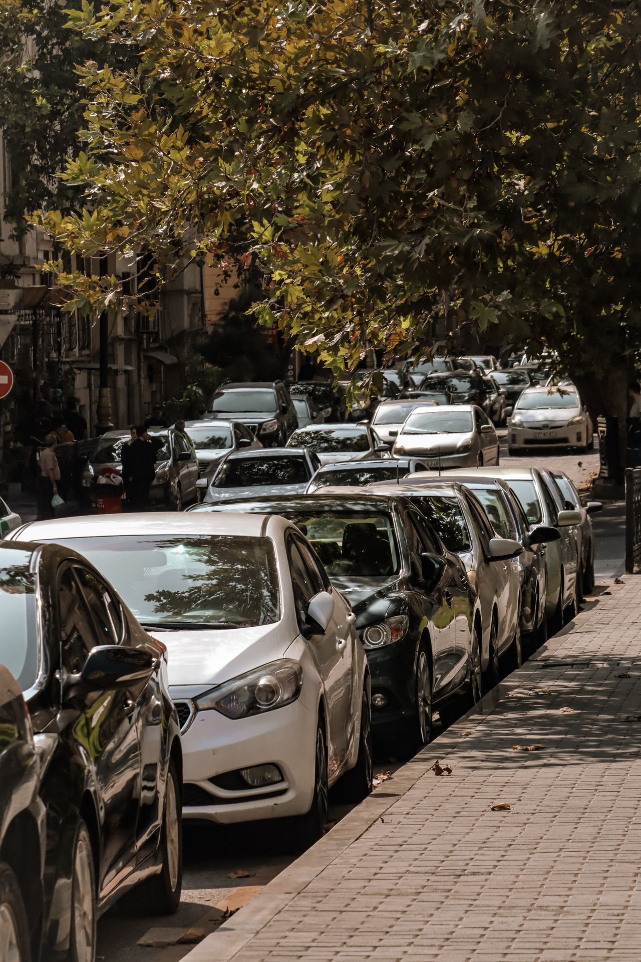 ¿Qué hacer si chocan tu auto estacionado?